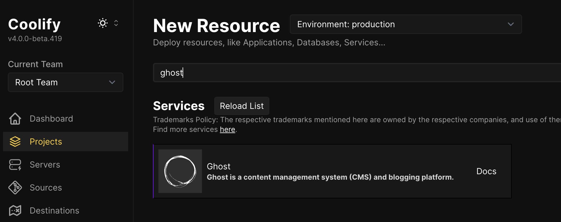 Ghost Docker Container steht zur Installation in Coolify bereit